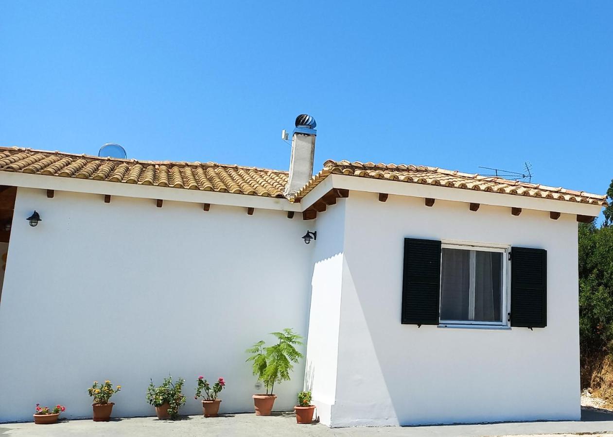 Lily Home_Lefkada ~ Private Country House Kondaraina Exterior photo